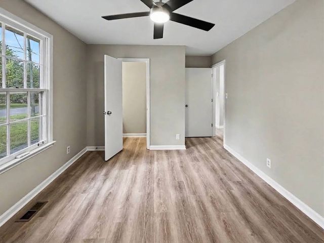 573 Bridgette Dr, Clarksville, TN 37042