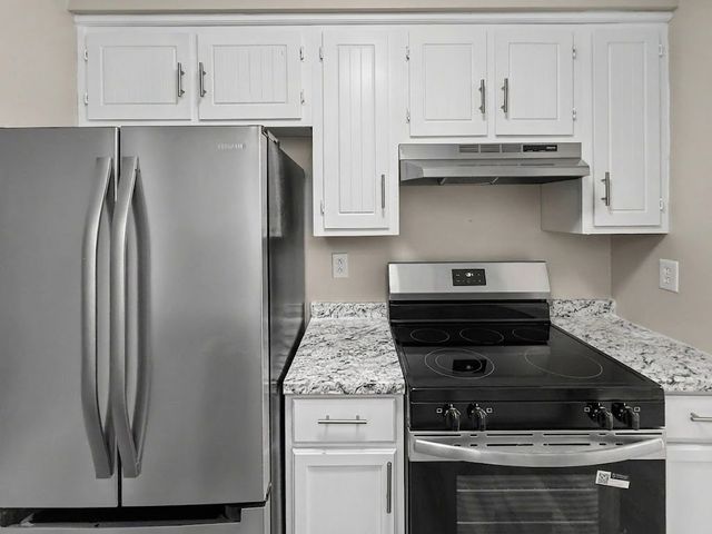 573 Bridgette Dr, Clarksville, TN 37042