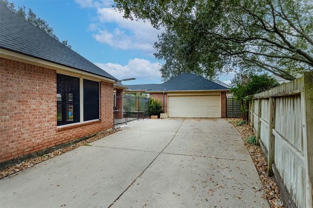 3204 Canvasback Street, Katy, TX 77493