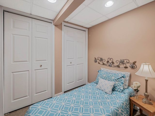 116 Cayuga Court, Bloomingdale, IL 60108