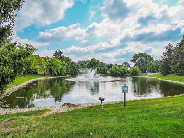 116 Cayuga Court, Bloomingdale, IL 60108