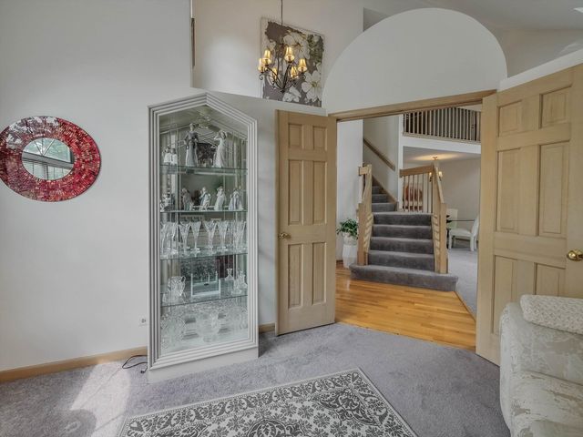 116 Cayuga Court, Bloomingdale, IL 60108