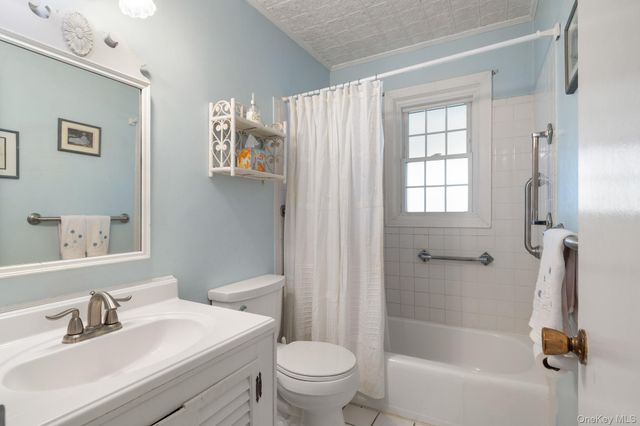 144 Nassau Avenue, West Babylon, NY 11704