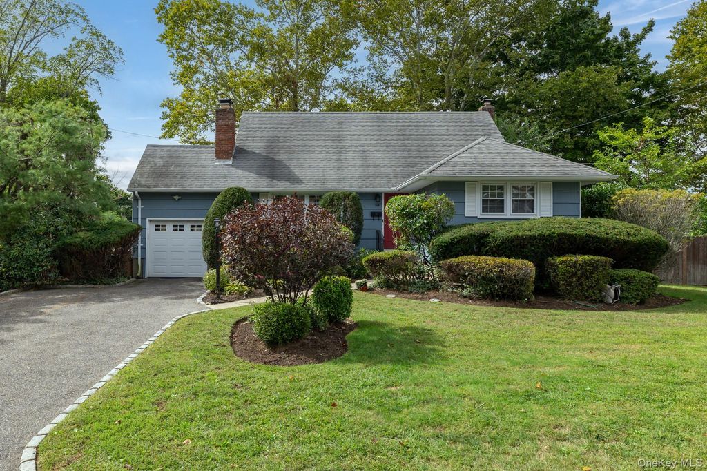 144 Nassau Avenue, West Babylon, NY 11704 — photo 2