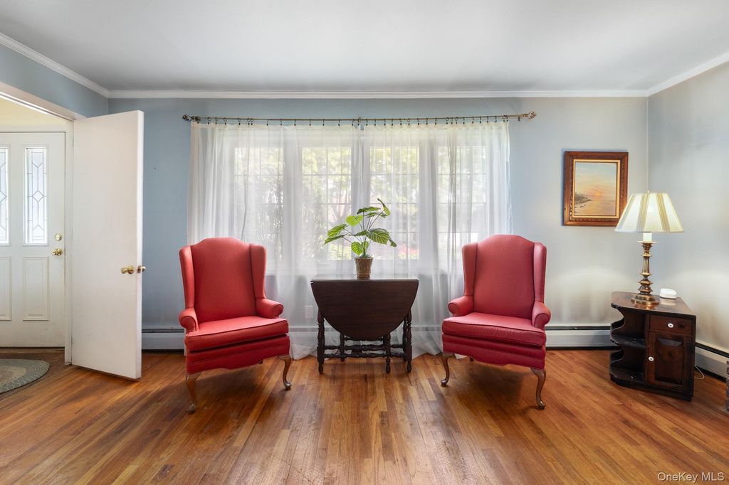 144 Nassau Avenue, West Babylon, NY 11704 — photo 4