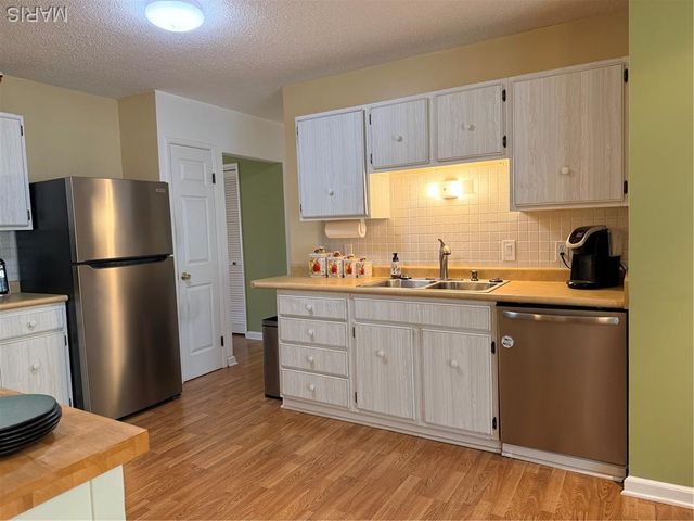 5517 Limerick Drive, Unincorporated, MO 63128