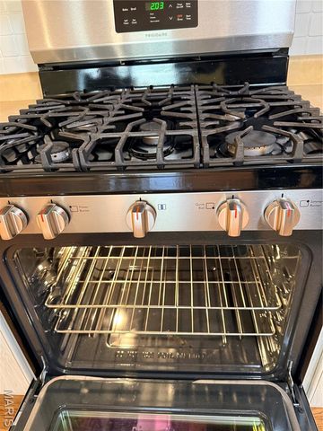 5517 Limerick Drive, Unincorporated, MO 63128