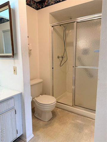 5517 Limerick Drive, Unincorporated, MO 63128