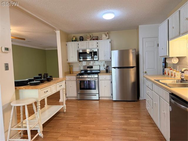 5517 Limerick Drive, Unincorporated, MO 63128