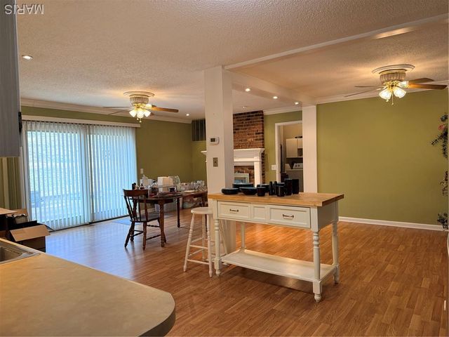 5517 Limerick Drive, Unincorporated, MO 63128