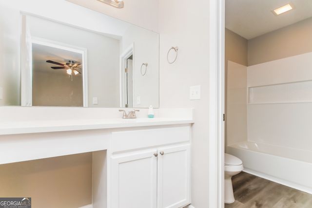 2528 Country Lake Circle, Powder Springs, GA 30127