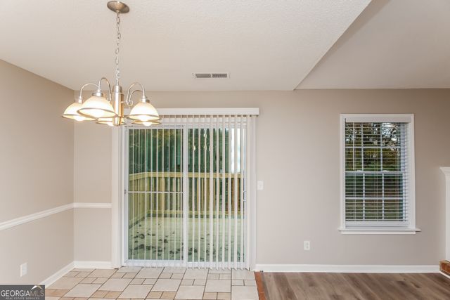 2528 Country Lake Circle, Powder Springs, GA 30127