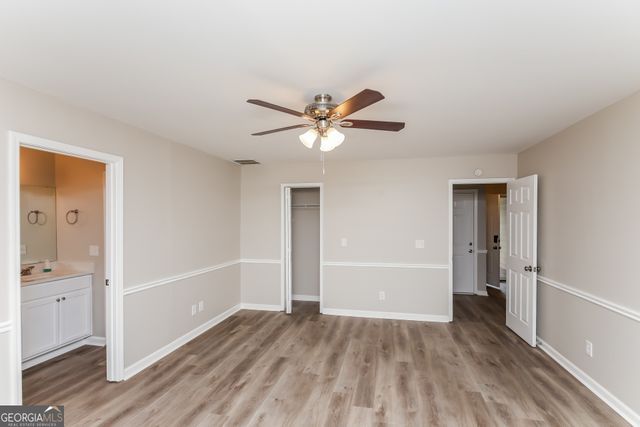 2528 Country Lake Circle, Powder Springs, GA 30127