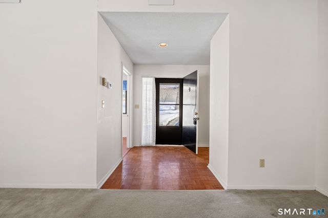 915 Heritage Village A, Southbury, CT 06488