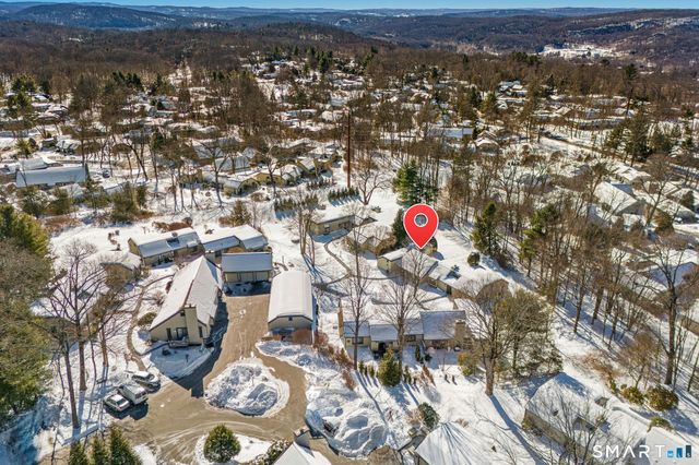 915 Heritage Village A, Southbury, CT 06488