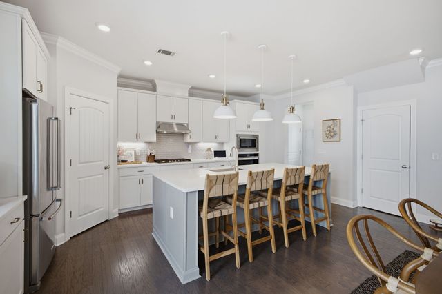 2122 Notchleaf Rd, Antioch, TN 37013