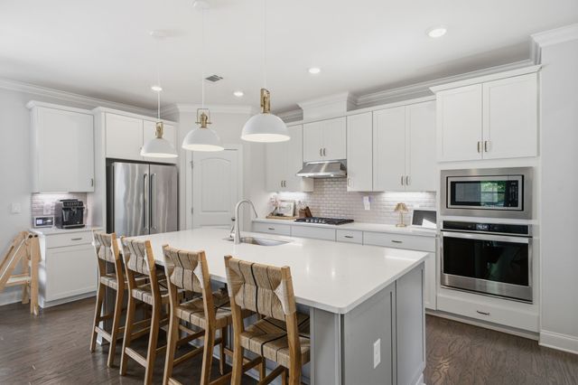 2122 Notchleaf Rd, Antioch, TN 37013