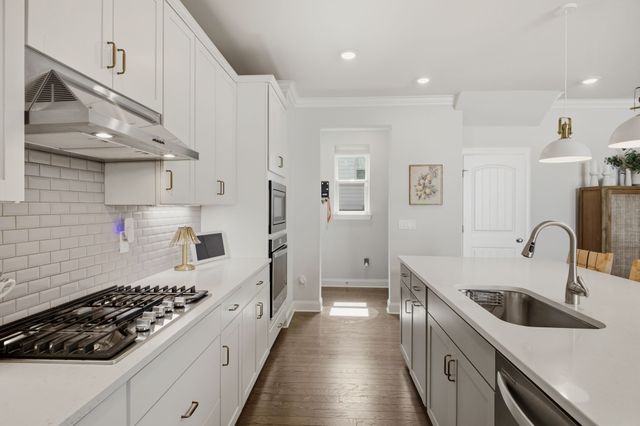 2122 Notchleaf Rd, Antioch, TN 37013