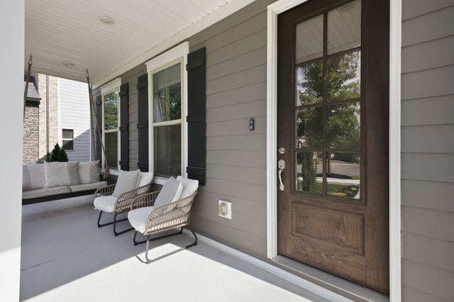 2122 Notchleaf Rd, Antioch, TN 37013