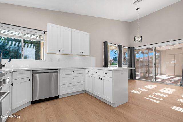 10409 E WINDFLOWER Court, Sun Lakes, AZ 85248