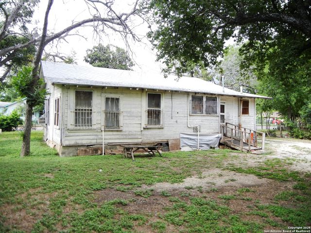 1845 SALTILLO ST, San Antonio, TX 78207