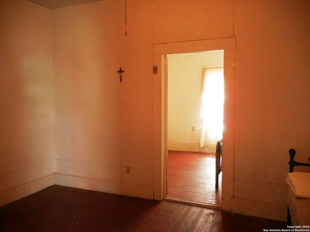 1845 SALTILLO ST, San Antonio, TX 78207