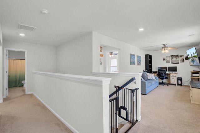 1528 Homecoming Boulevard, Ravenel, SC 29470