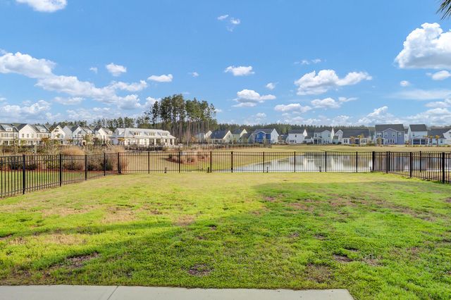 1528 Homecoming Boulevard, Ravenel, SC 29470