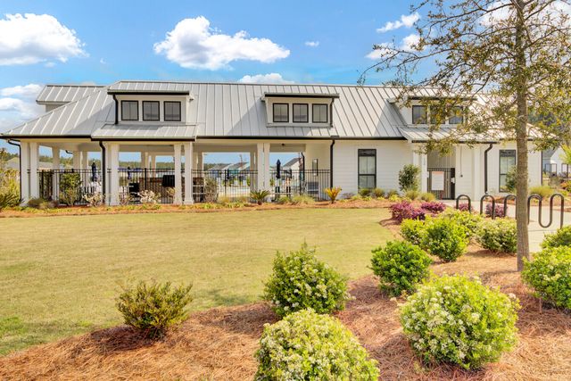 1528 Homecoming Boulevard, Ravenel, SC 29470