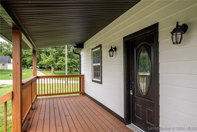 3913 Paoli Pike, Floyds Knobs, IN 47119