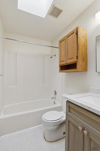 3905 HAMPTON CT, Rapid City, SD 57701