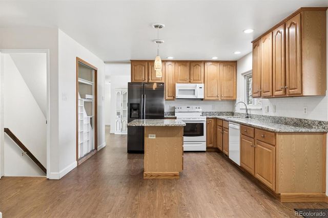 8005 E Princeton Avenue, Denver, CO 80237