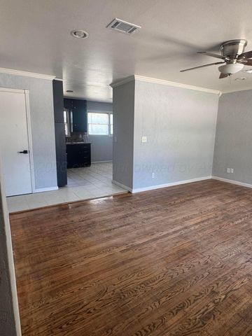 2220 SE 22ND Avenue, Amarillo, TX 79103