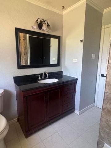 2220 SE 22ND Avenue, Amarillo, TX 79103