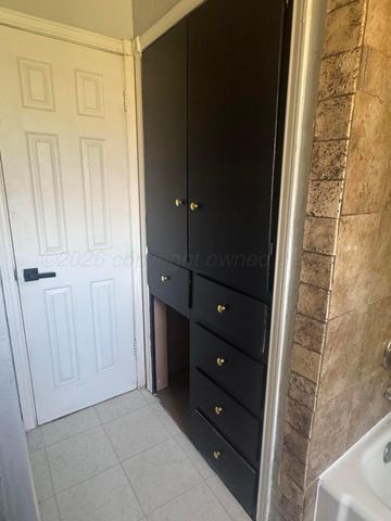 2220 SE 22ND Avenue, Amarillo, TX 79103