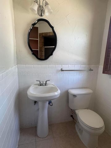 2220 SE 22ND Avenue, Amarillo, TX 79103