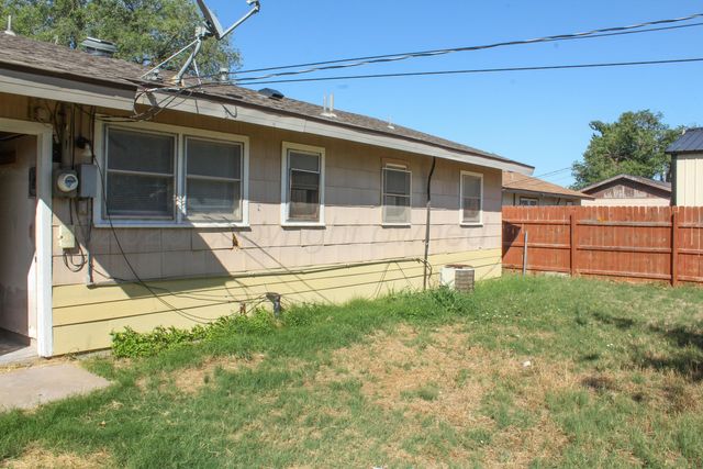2220 SE 22ND Avenue, Amarillo, TX 79103