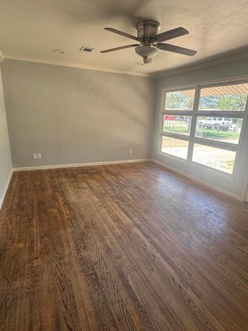 2220 SE 22ND Avenue, Amarillo, TX 79103