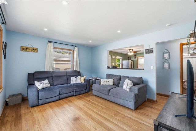 1115 Lawndale AVENUE, Waukesha, WI 53188