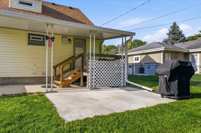 1115 Lawndale AVENUE, Waukesha, WI 53188