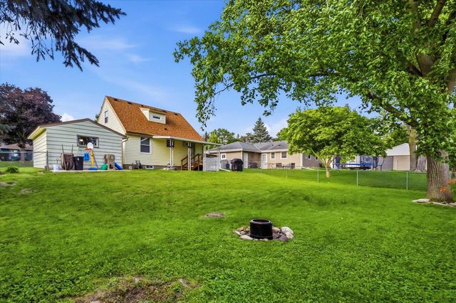 1115 Lawndale AVENUE, Waukesha, WI 53188