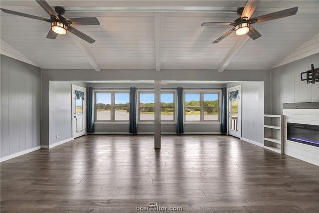 571 Lakeview Circle, Hilltop Lakes, TX 77871