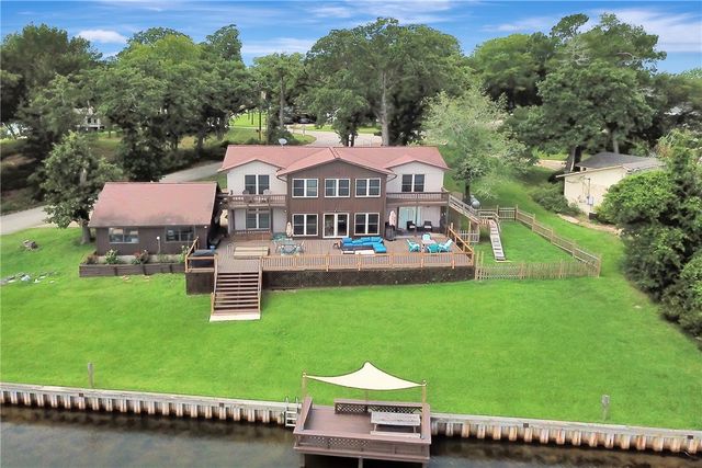 571 Lakeview Circle, Hilltop Lakes, TX 77871