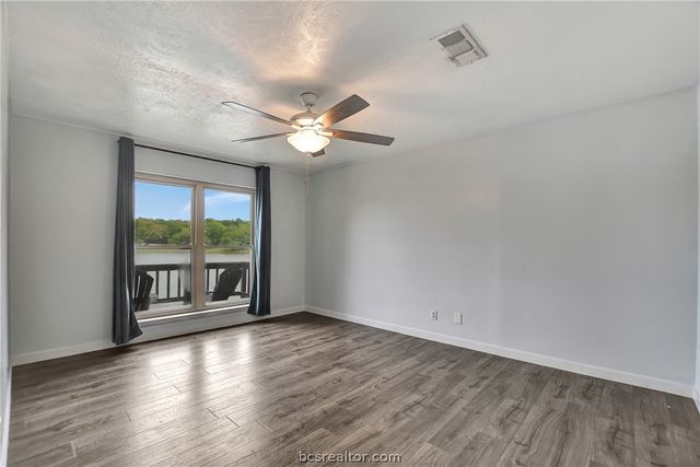 571 Lakeview Circle, Hilltop Lakes, TX 77871