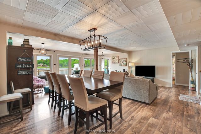 571 Lakeview Circle, Hilltop Lakes, TX 77871