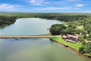 571 Lakeview Circle, Hilltop Lakes, TX 77871
