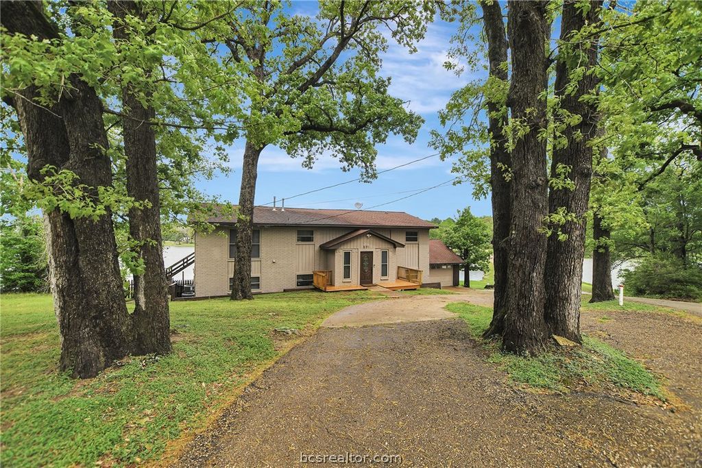 571 Lakeview Circle, Hilltop Lakes, TX 77871 — photo 3