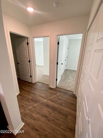 325 Eagle Edge Avenue, Duenweg, MO 64841