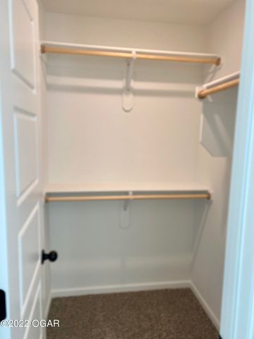 325 Eagle Edge Avenue, Duenweg, MO 64841