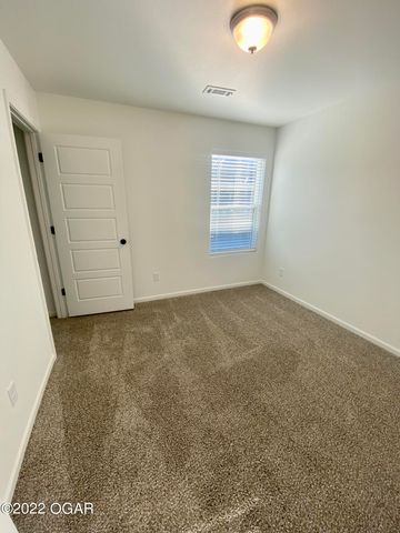 325 Eagle Edge Avenue, Duenweg, MO 64841